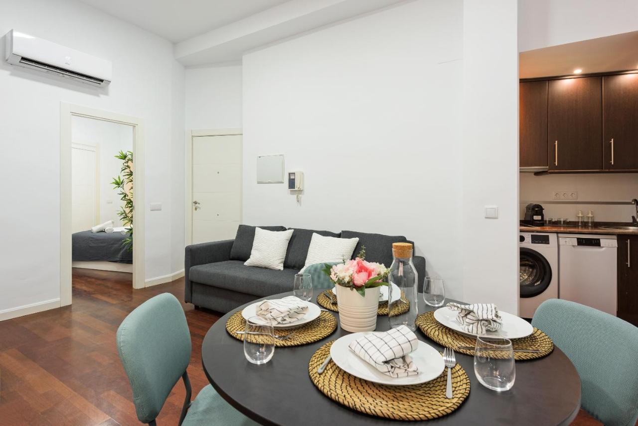 Pineapple Calderon De La Barca 3 Apartment Malaga Luaran gambar
